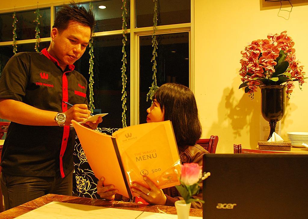The Waigo Hotel Sorong Eksteriør billede