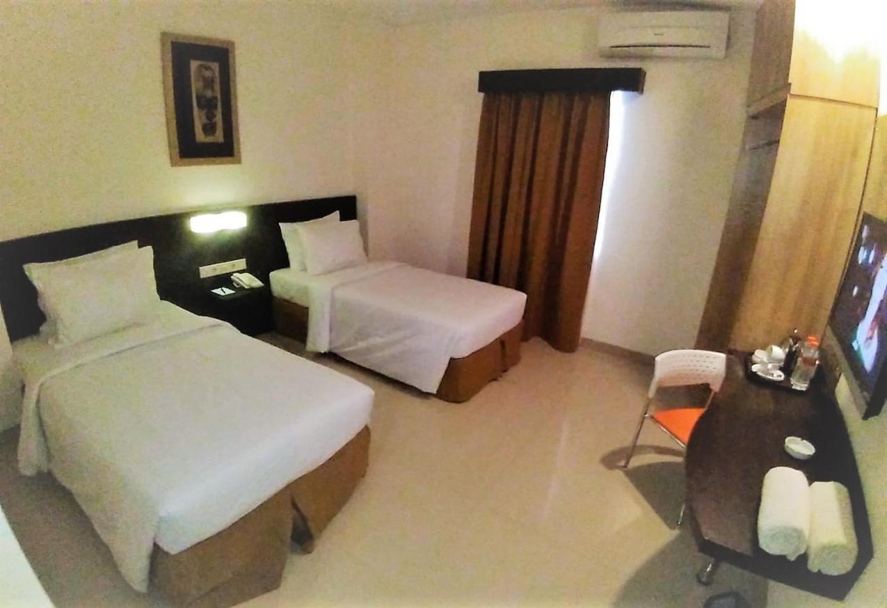 The Waigo Hotel Sorong Eksteriør billede