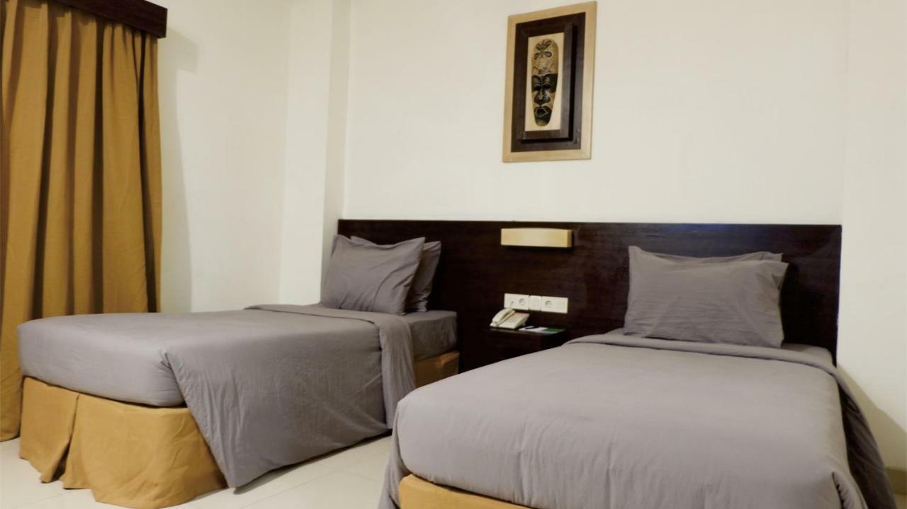 The Waigo Hotel Sorong Eksteriør billede