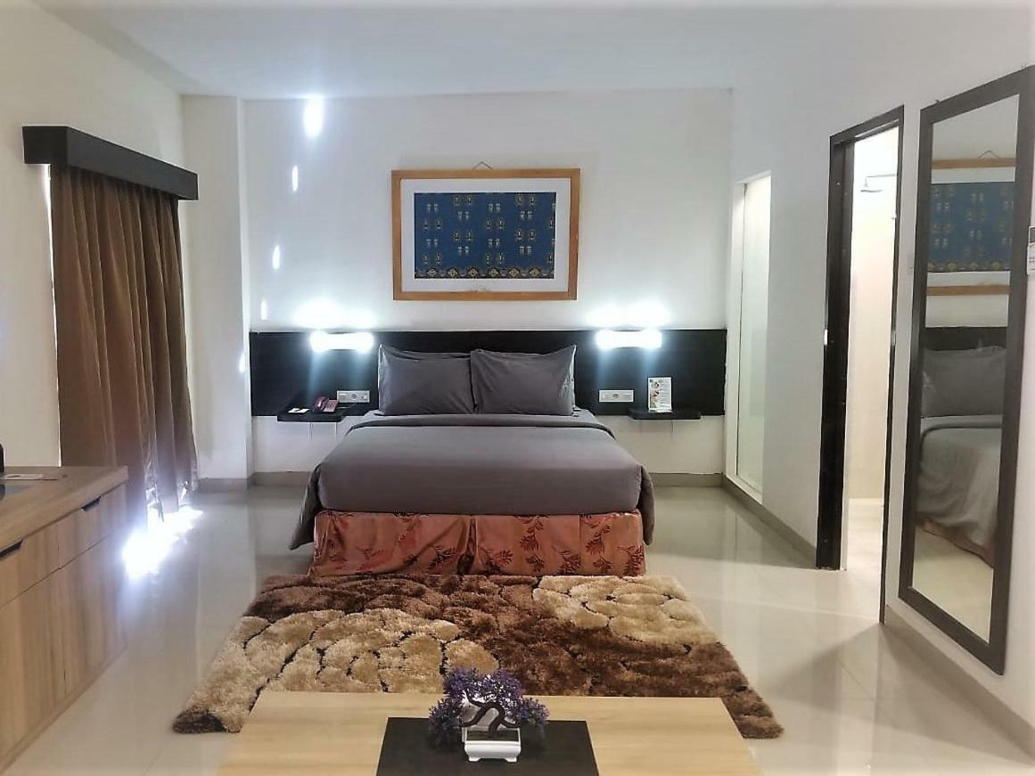 The Waigo Hotel Sorong Eksteriør billede